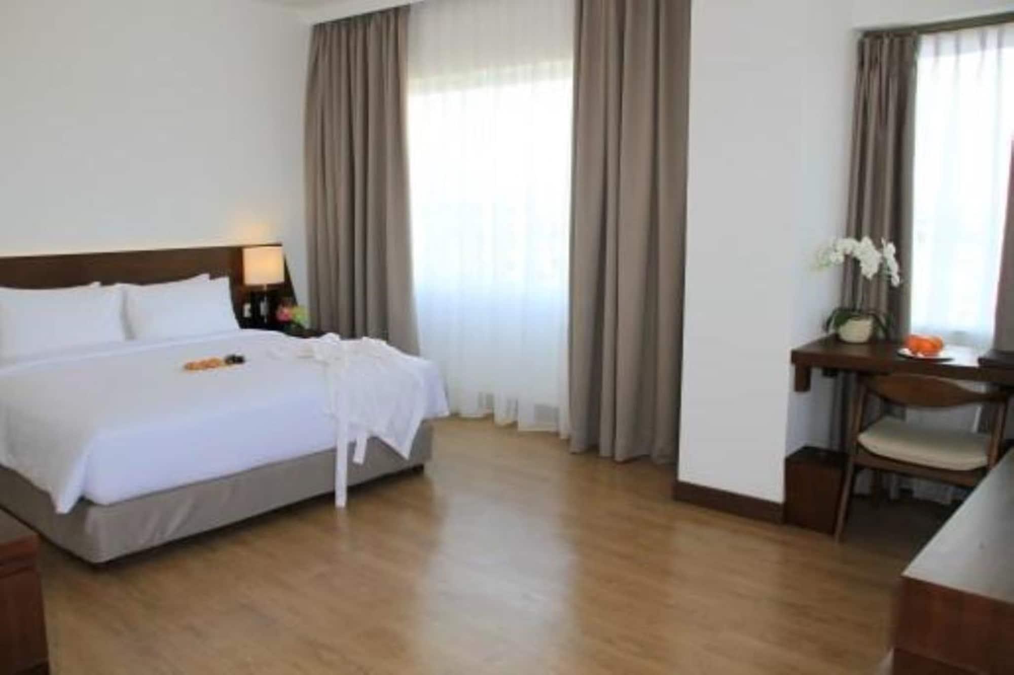 D'Primahotel Тангеранг Екстериор снимка