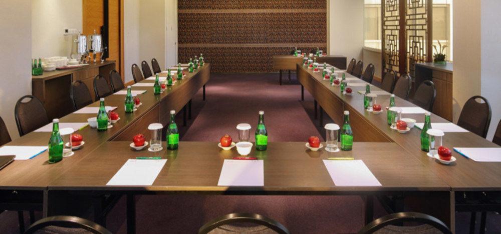 D'Primahotel Тангеранг Екстериор снимка